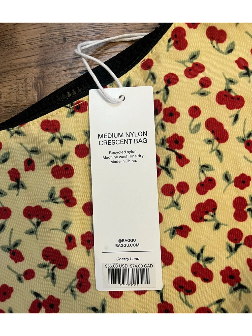 BAGGU UO Cherry Land Medium Crescent Bag BNWT